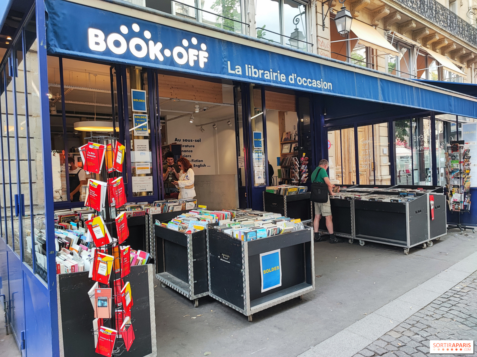 Book Off, la meilleure librairie d'occasion de Paris : photos et reportage  