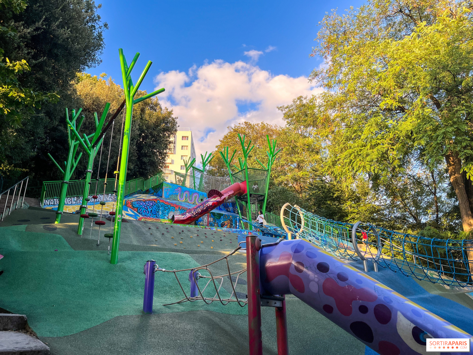 Les plus belles aires de jeux pour enfants en plein air à Paris 