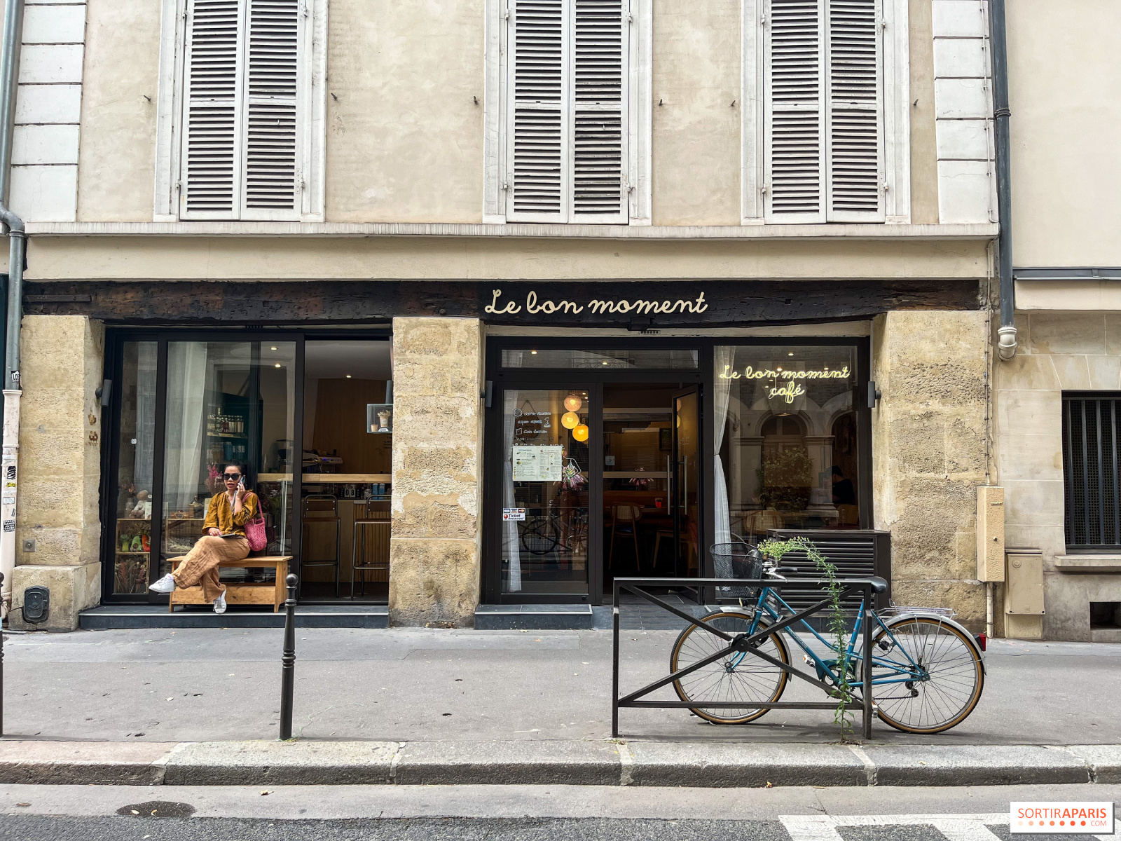 Focus On Paris: Un café noisette