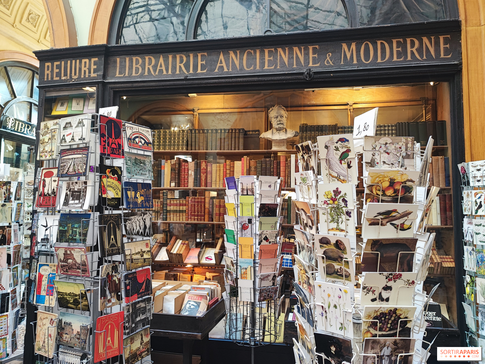 Librairie Jousseaume : une boutique historique au cœur de la Galerie  Vivienne - Photos et reportage - Sortiraparis.com
