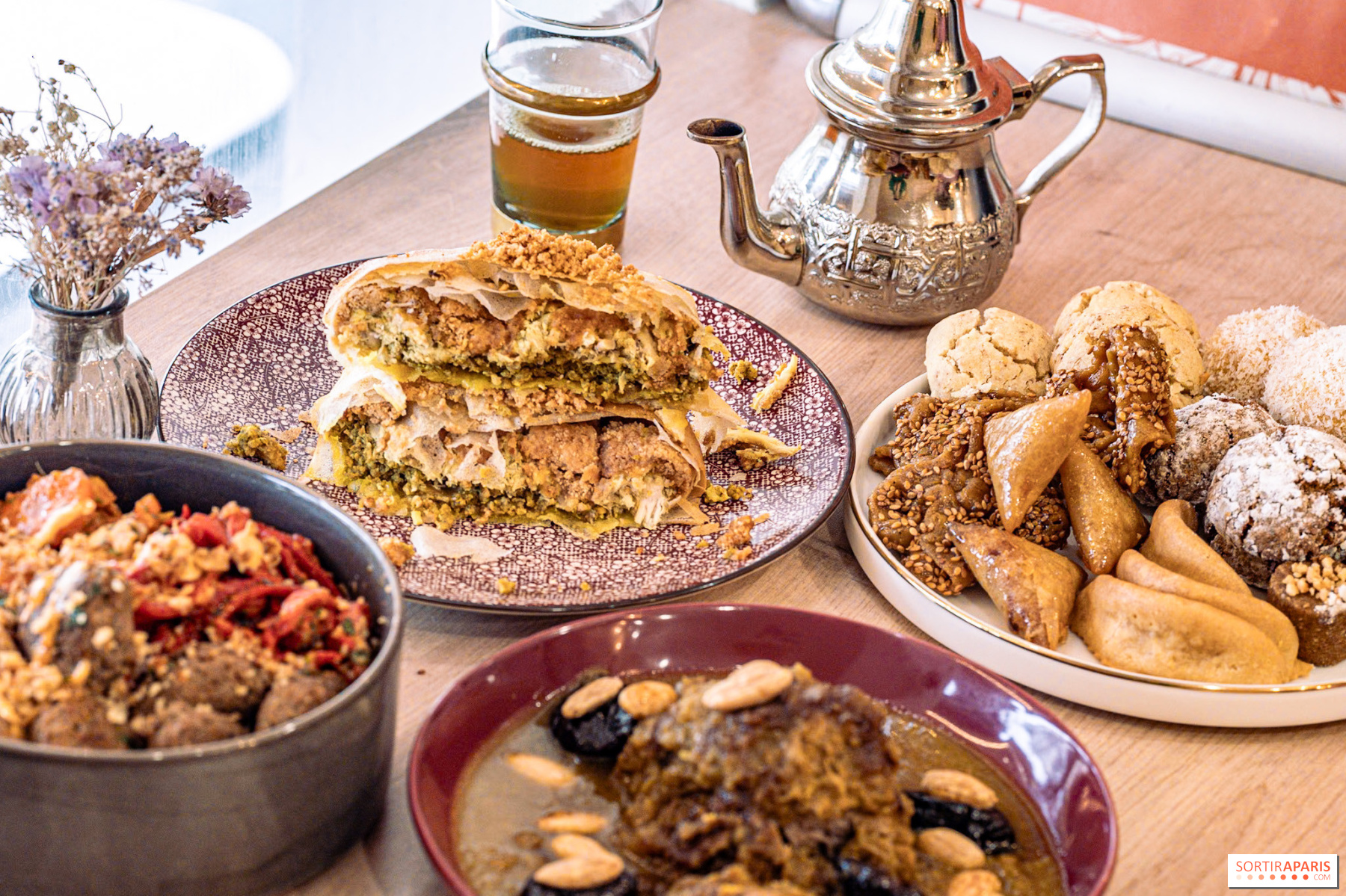 Maison Ambre, hausgemachten marokkanische Kantine Brunch mit und und Wochenende am Patisserien Teesalon