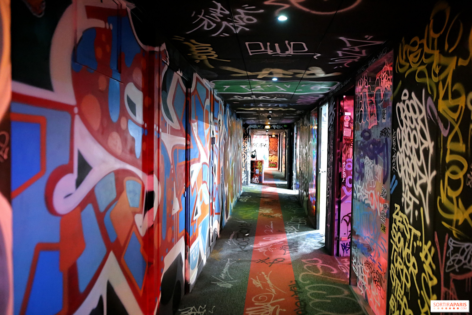 Zoo Art Show L immense Mus e ph m re Du Street Art Paris La 