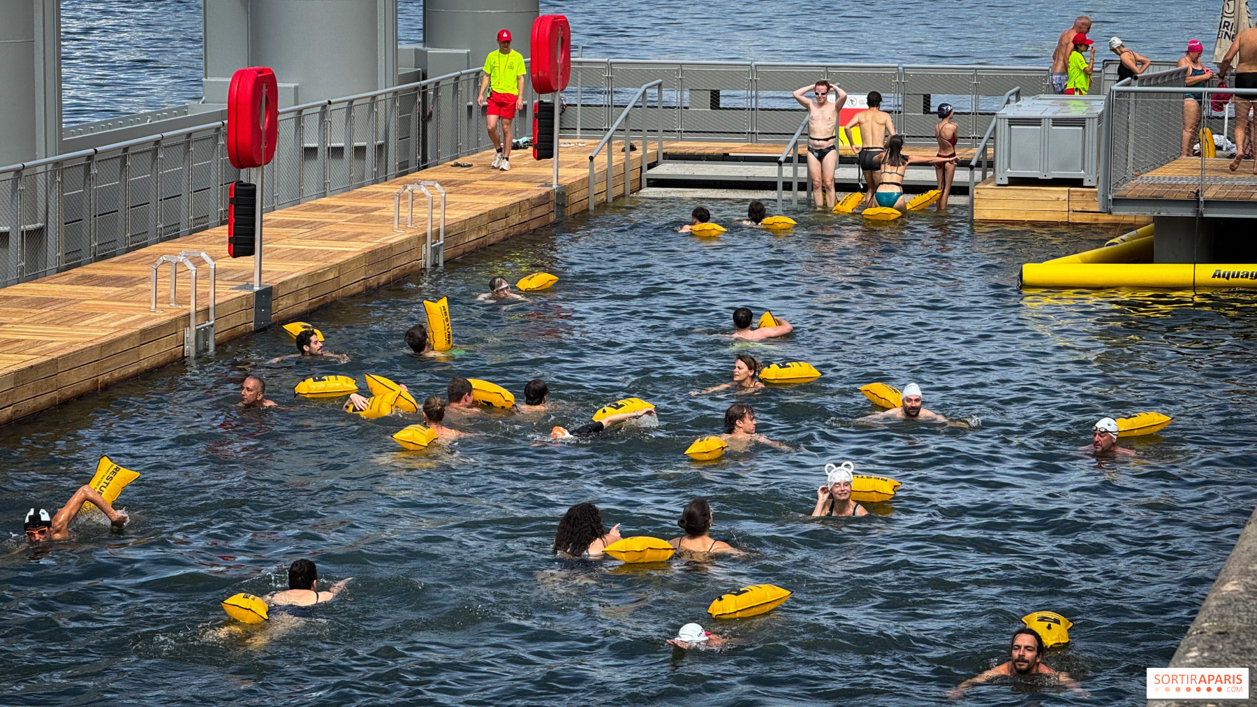 Paris se rafraîchit cet été : piscines gratuites et animations sportives en plein air