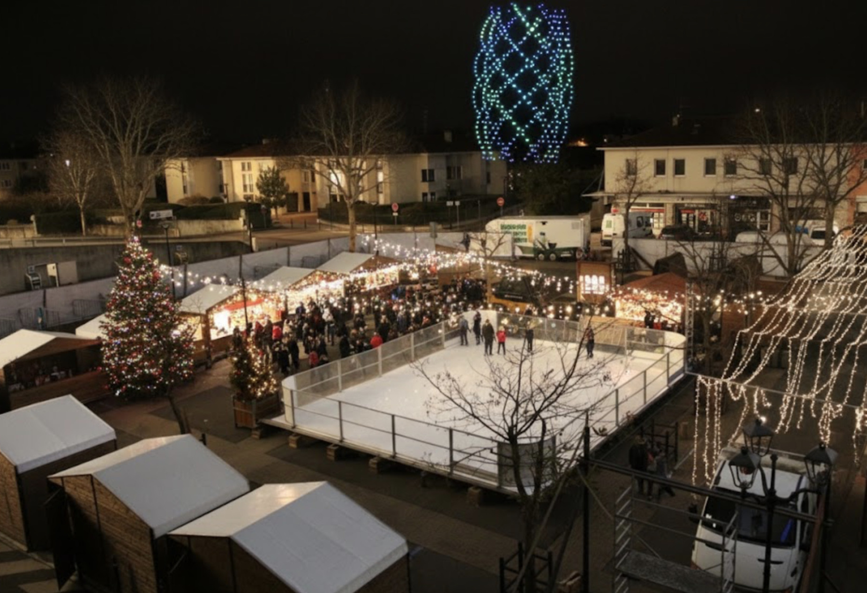 Marché de Noël des Yvelines : show de drones pyrotechniques gratuit, patinoire et animations