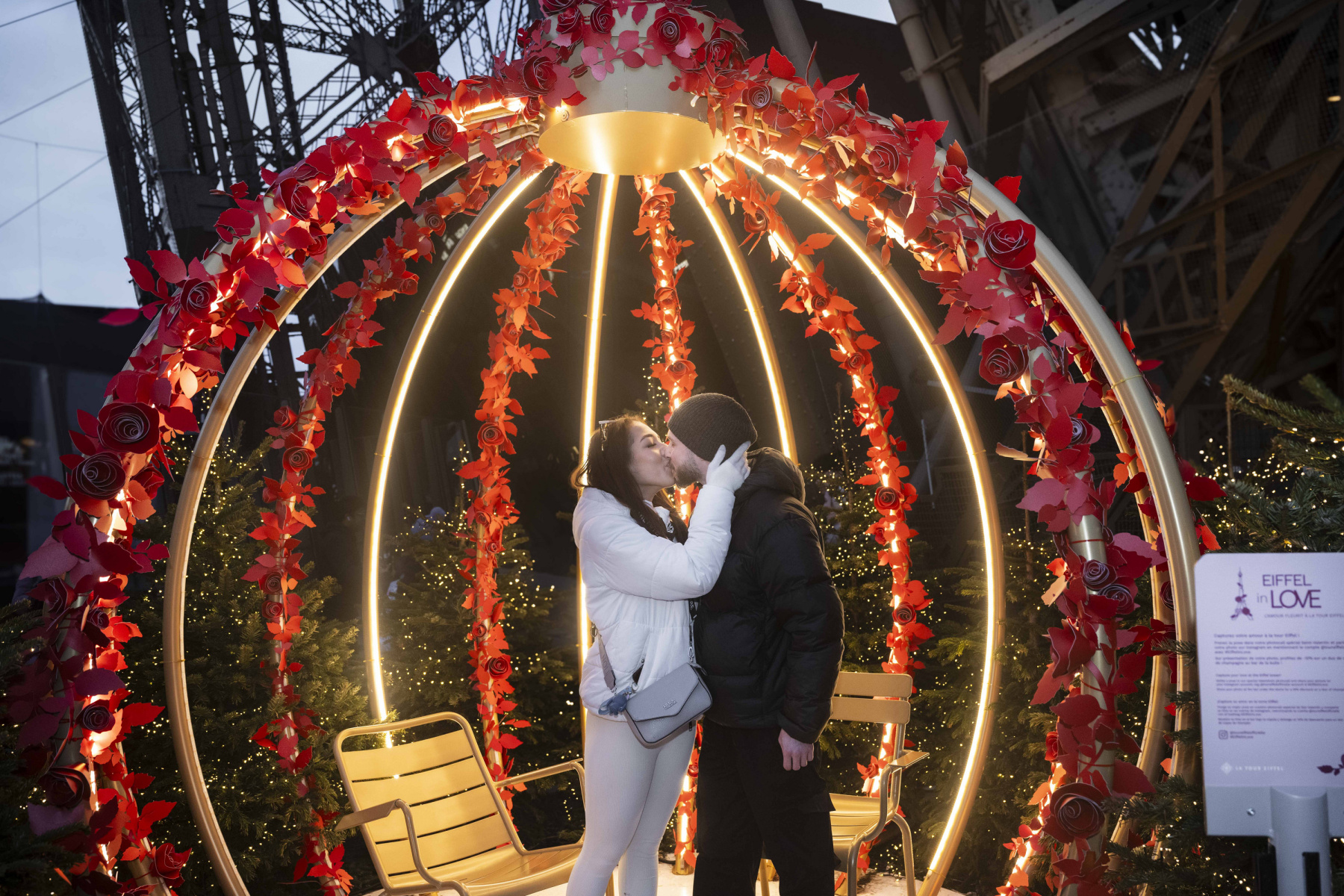 La Saint-Valentin sur la Tour Eiffel 2026, le programme romantique en hauteur
