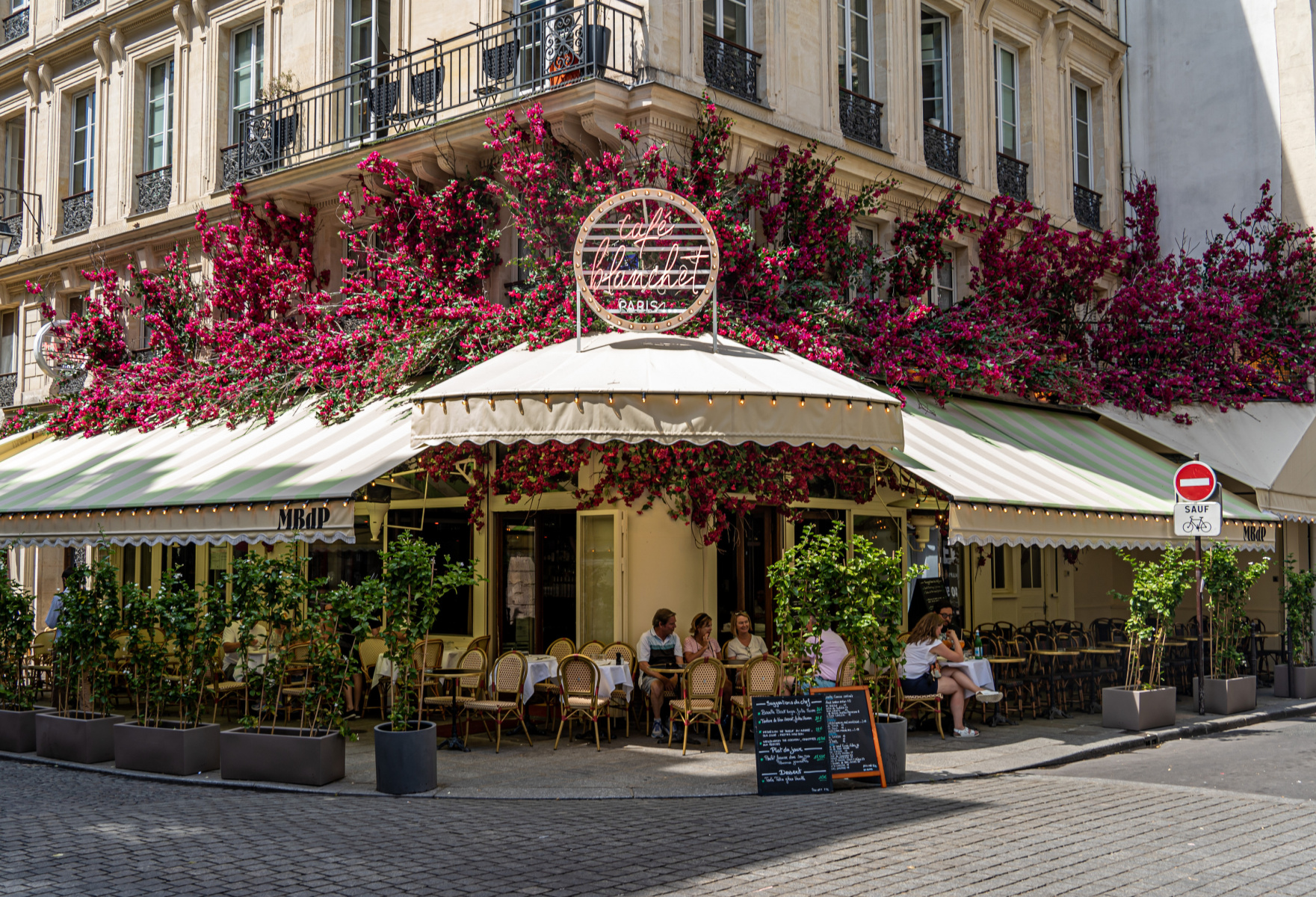 Le Caf Blanchet