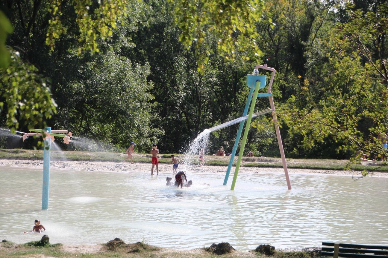 piscine à balles non sécurisée - Picture of Parc Herouval, Gisors -  Tripadvisor