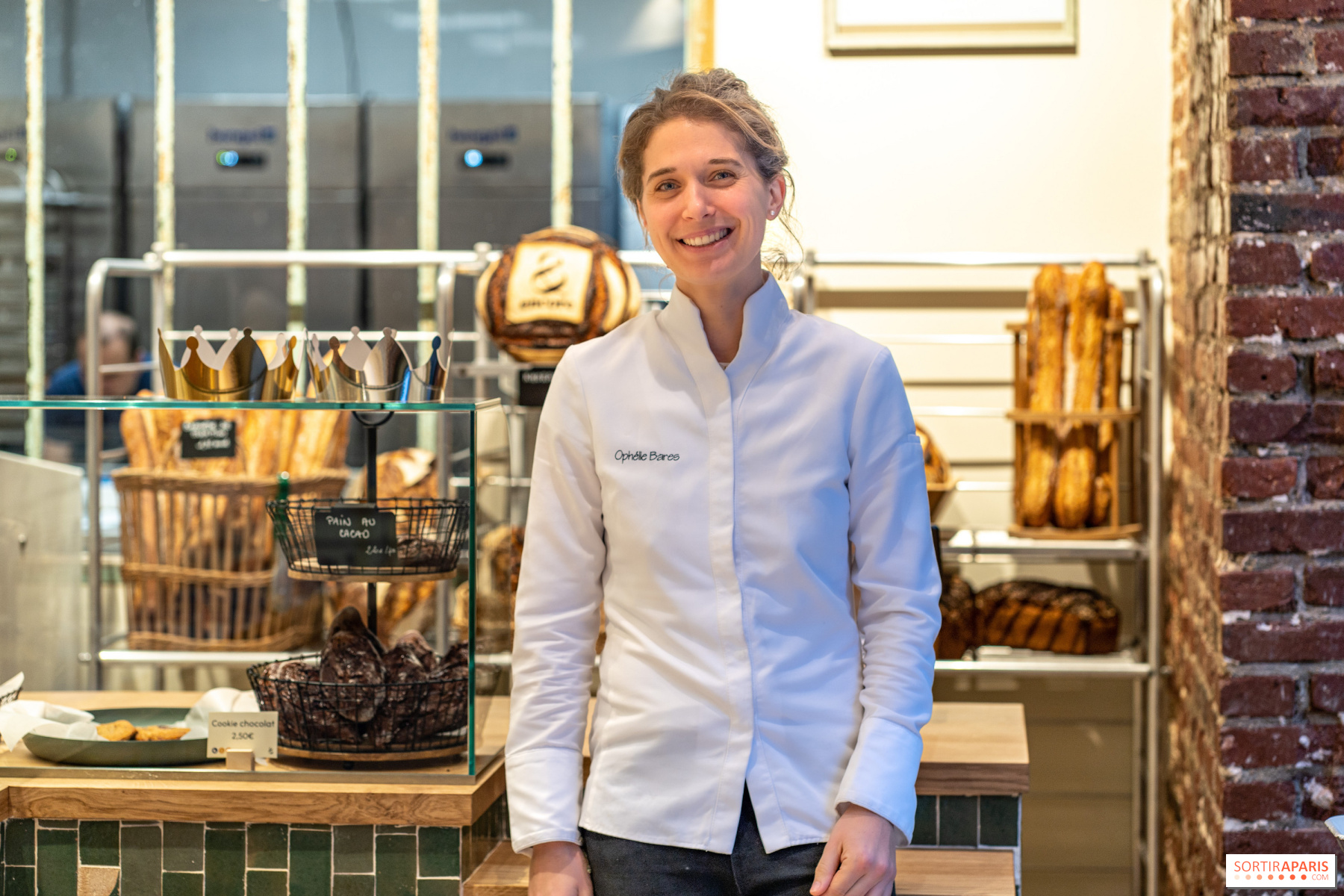 Ophélie Barès ouvre sa boulangerie - pâtisserie à Asnières, nommée Encore 