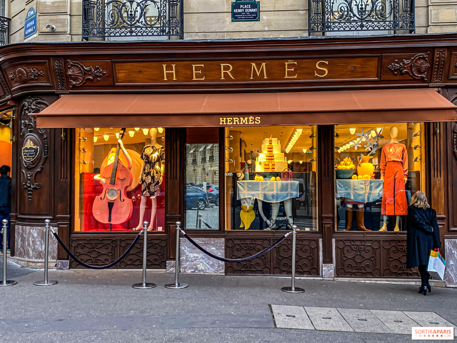 Death of Jane Birkin: the story of the iconic Hermès Birkin bag