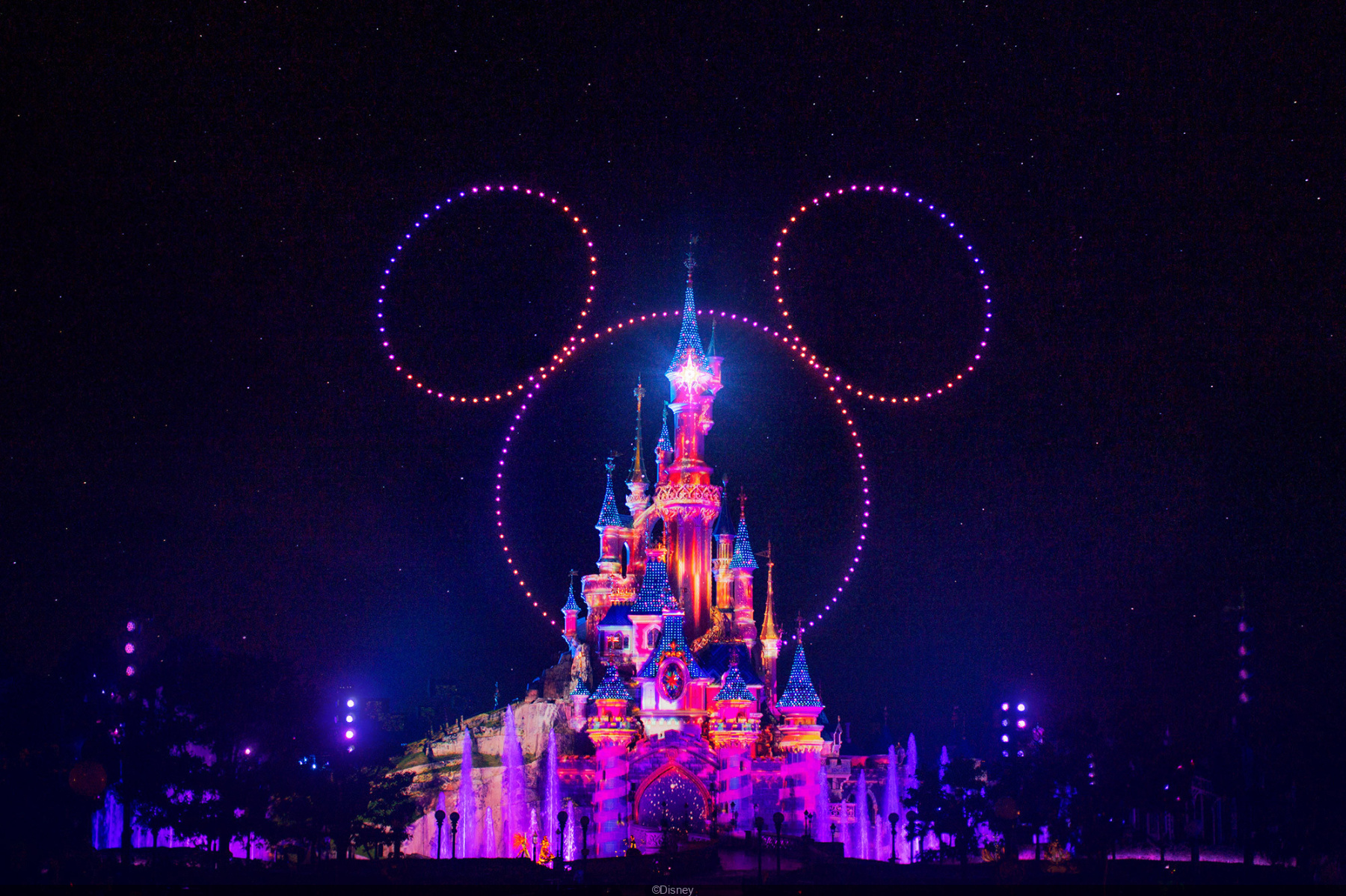 Le château Disneyland Paris by night