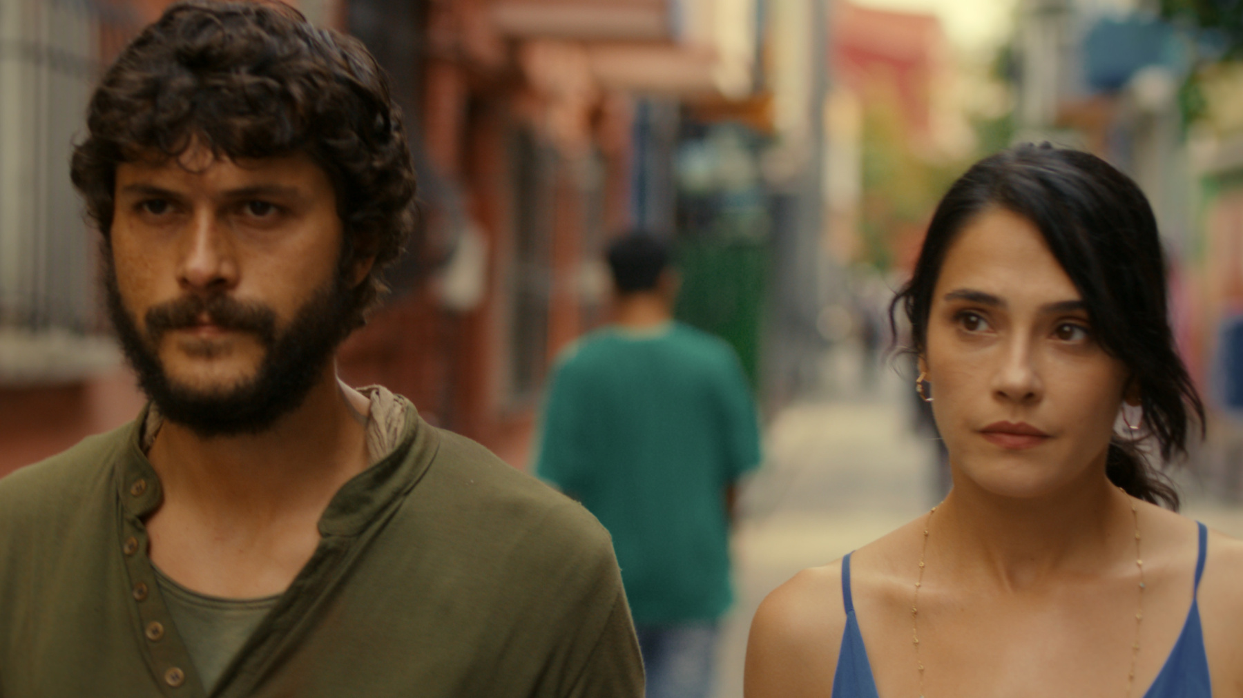 De qué se trata De las cenizas, la nueva película árabe de Netflix que  alcanzó el Top 10 semanal