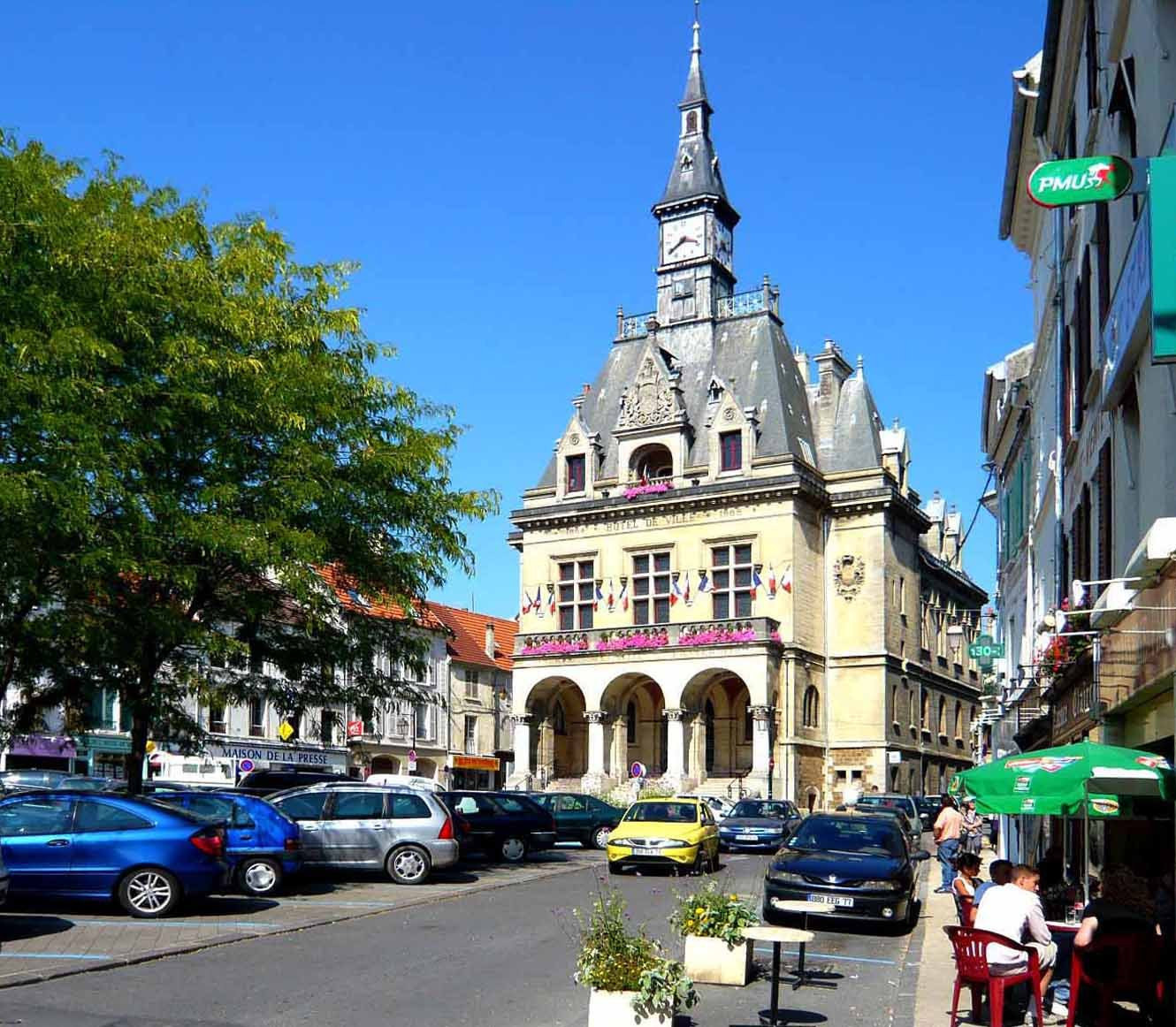 Marché nocturne de La Ferté-sous-Jouarre (77) : une virée entre artisanat et gourmandises - la date