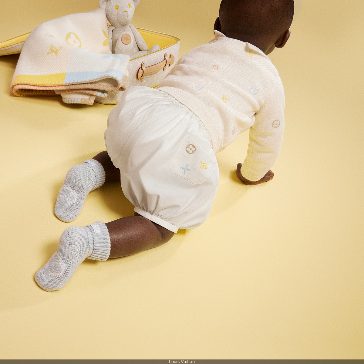 Louis Vuitton lanza su primera línea de ropa para bebés