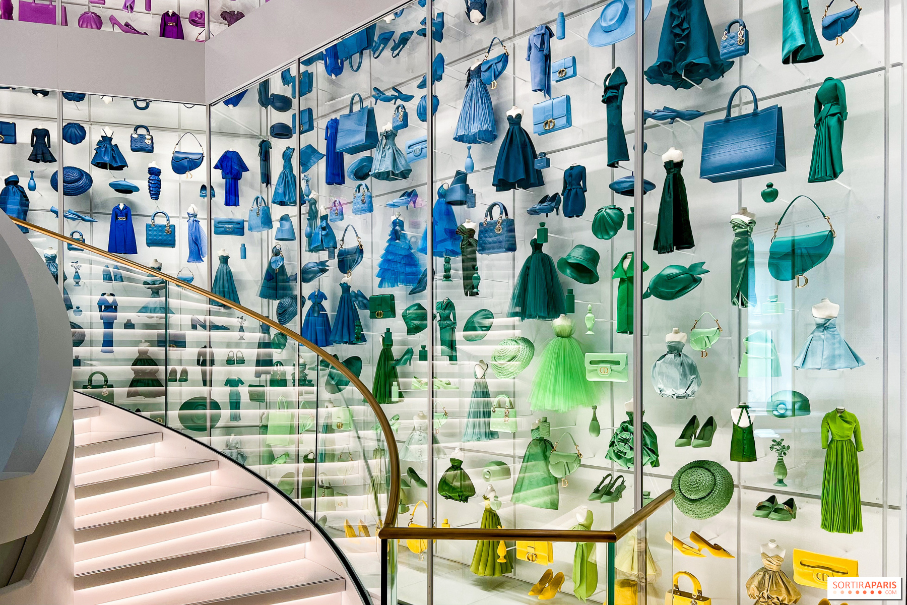 La Galerie: Dior inaugura museu de moda em Paris com peças