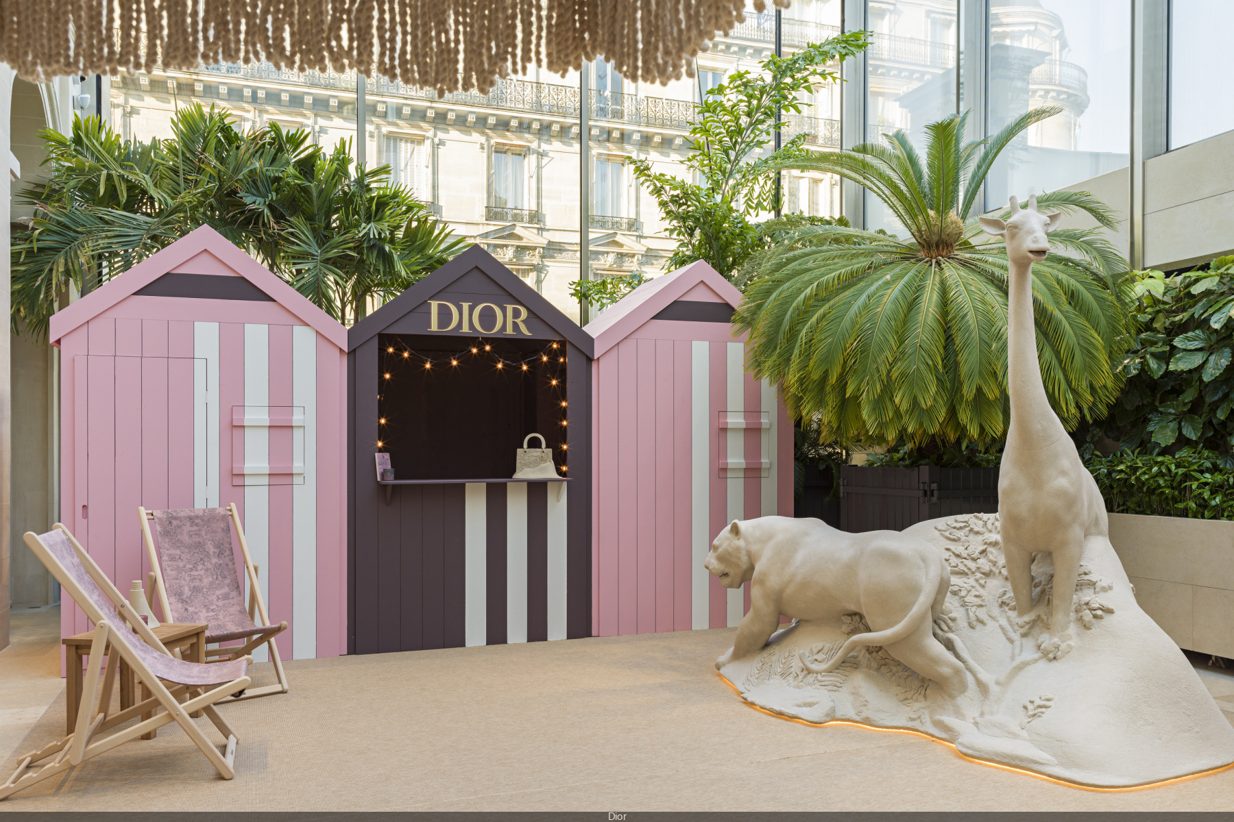 Dioriviera, the Dior pop-up that brings the sun back to Paris: aperitivo  and cocktails at 30 Montaigne 