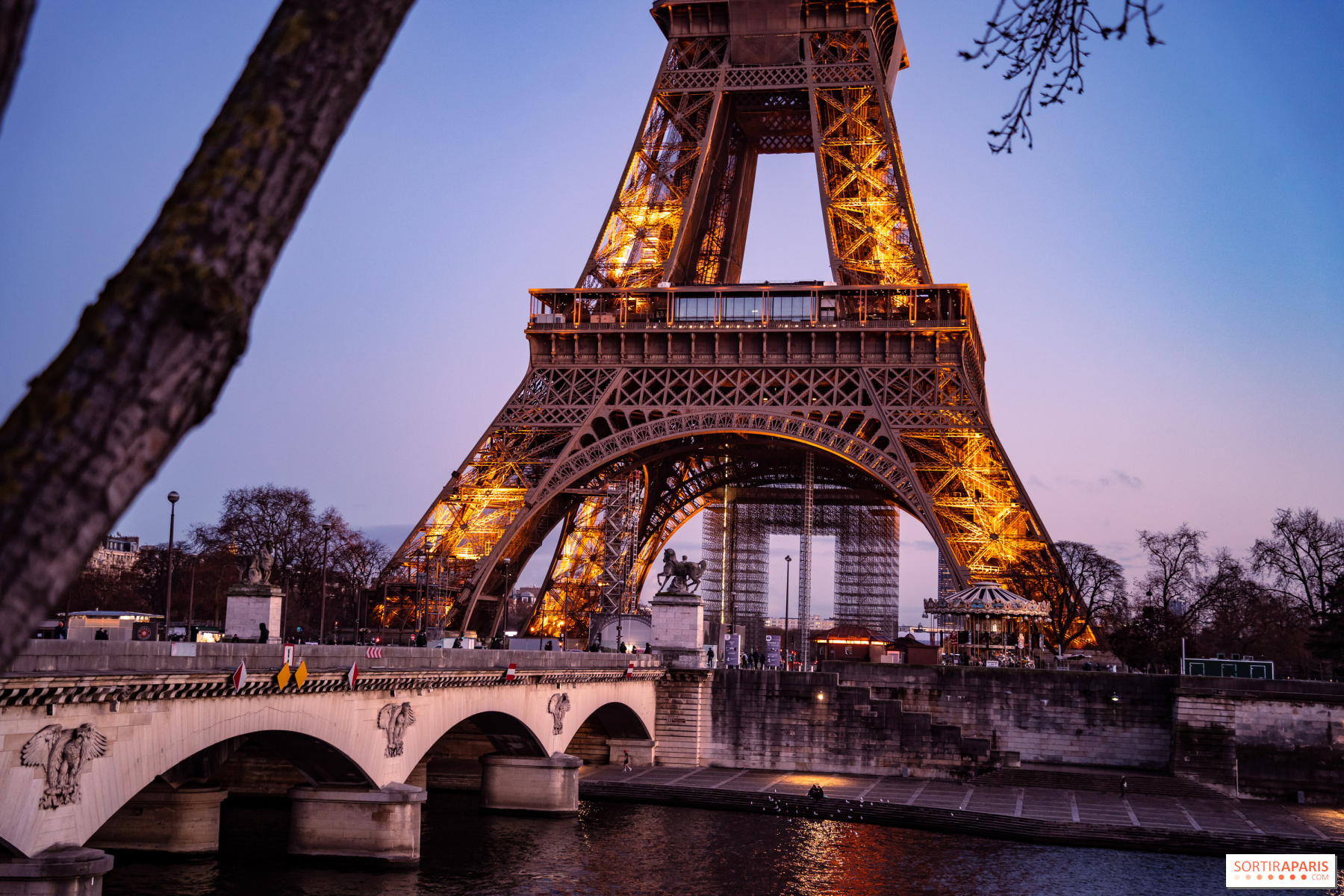 The Eiffel Tower freshens up ahead of the 2024 Olympics