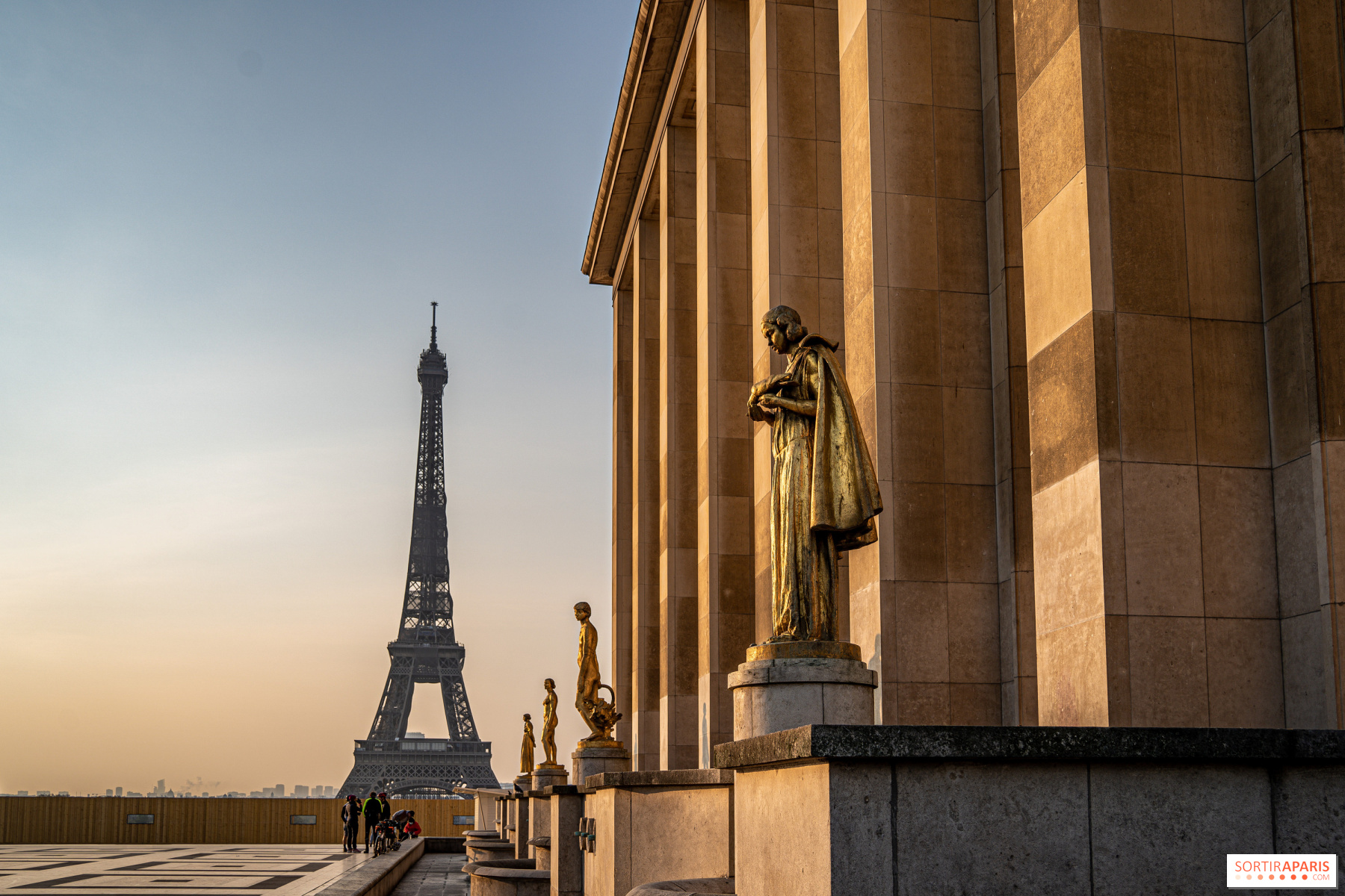 Commerce de gros de la Tour Eiffel paysage lumineux à LED de