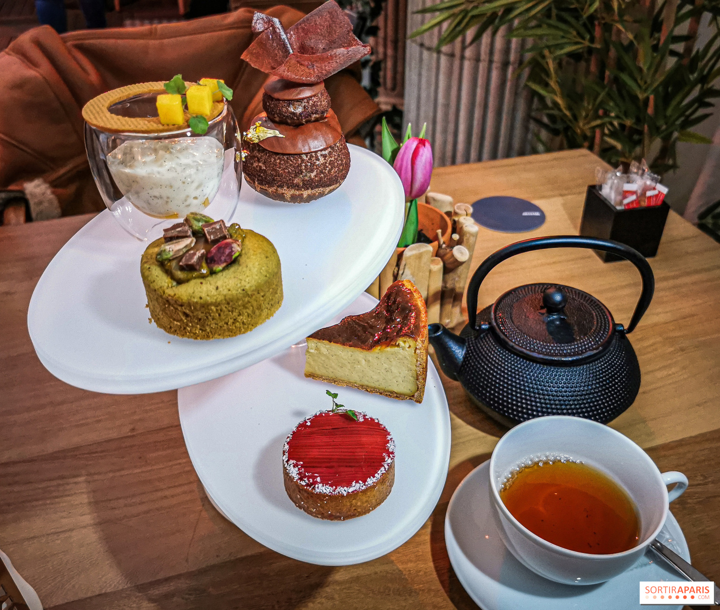 Tea-time in Paris; a chance to relax and indulge