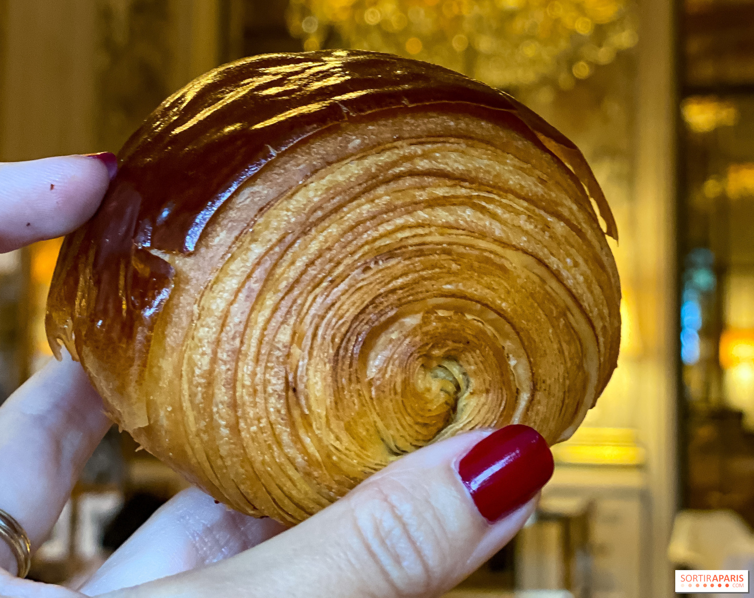 Le Meurice unveils its new breakfast featuring Cédric Grolet's  viennoiseries 