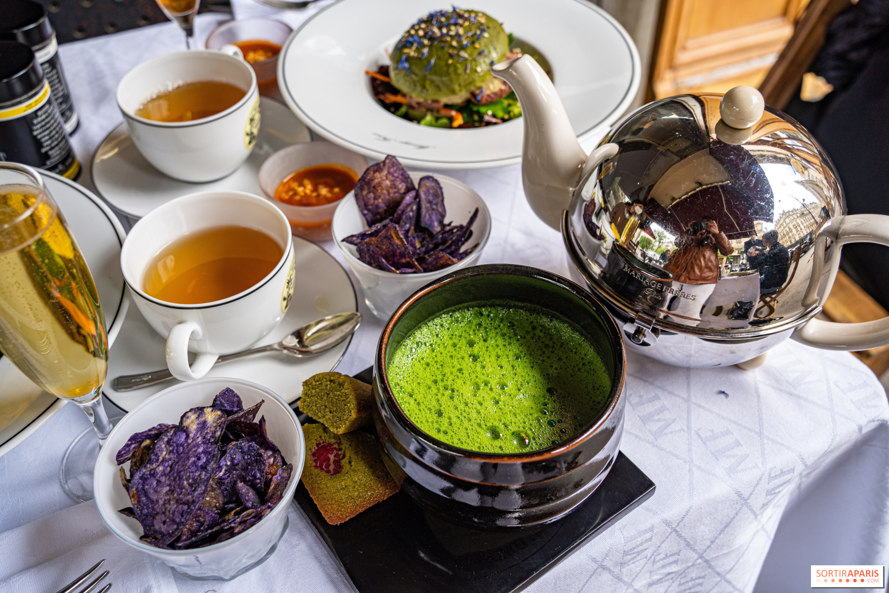 Mariage Frères' indulging terrace in Paris: exotic tea-based