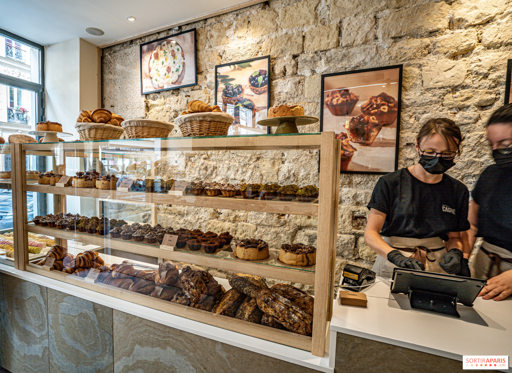 Jeffrey Cagnes opened his patisserie – chocolate store in Paris 