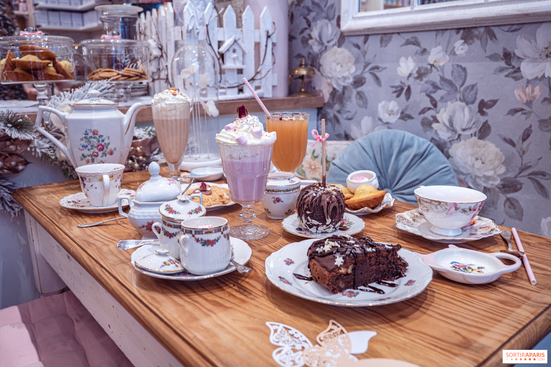 Le Jardin de Mademoiselle, the mouthwatering tearoom changing over