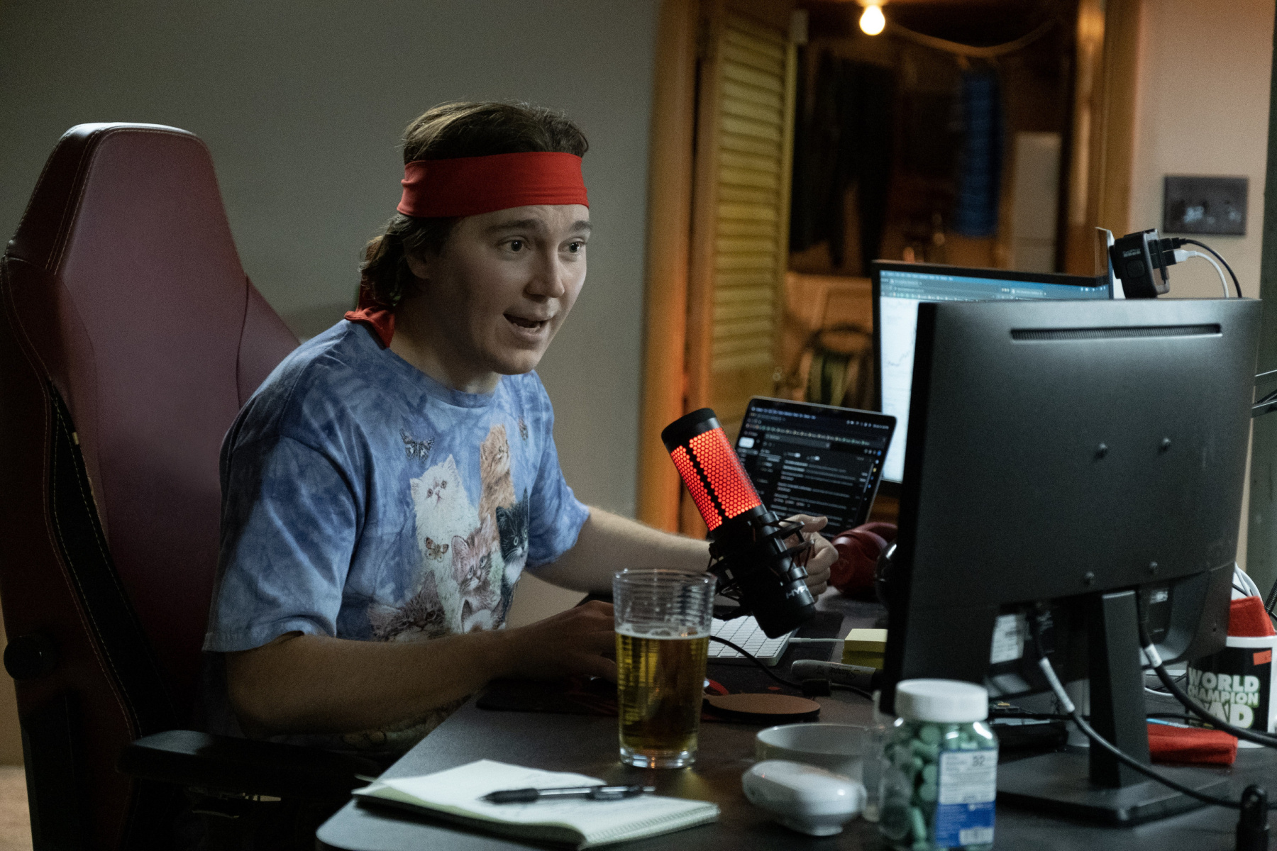Dumb Money: an exhilarating film with Paul Dano and an XXL cast - Reviews  and trailer 