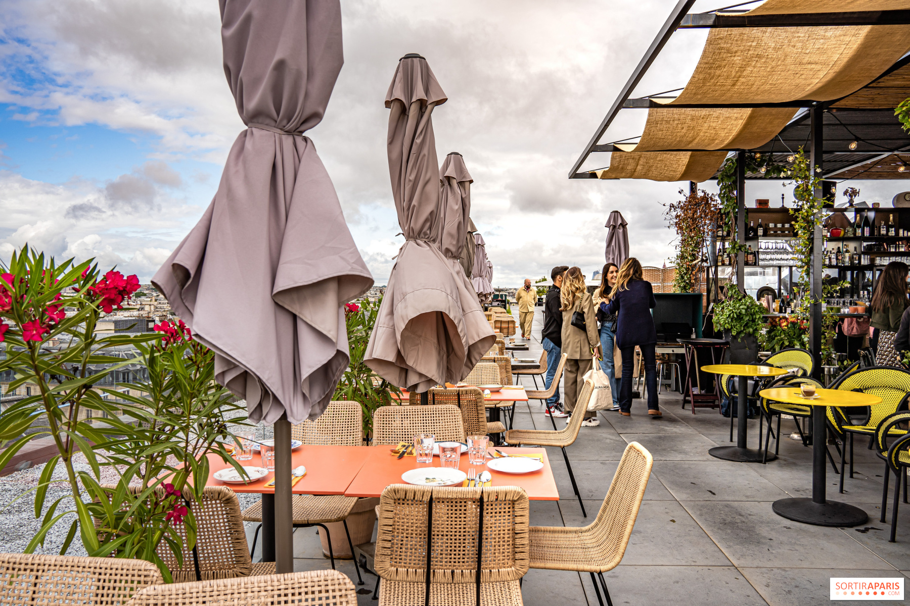 See How This Rooftop Restaurant in Paris Pulls Out All the Design Stops