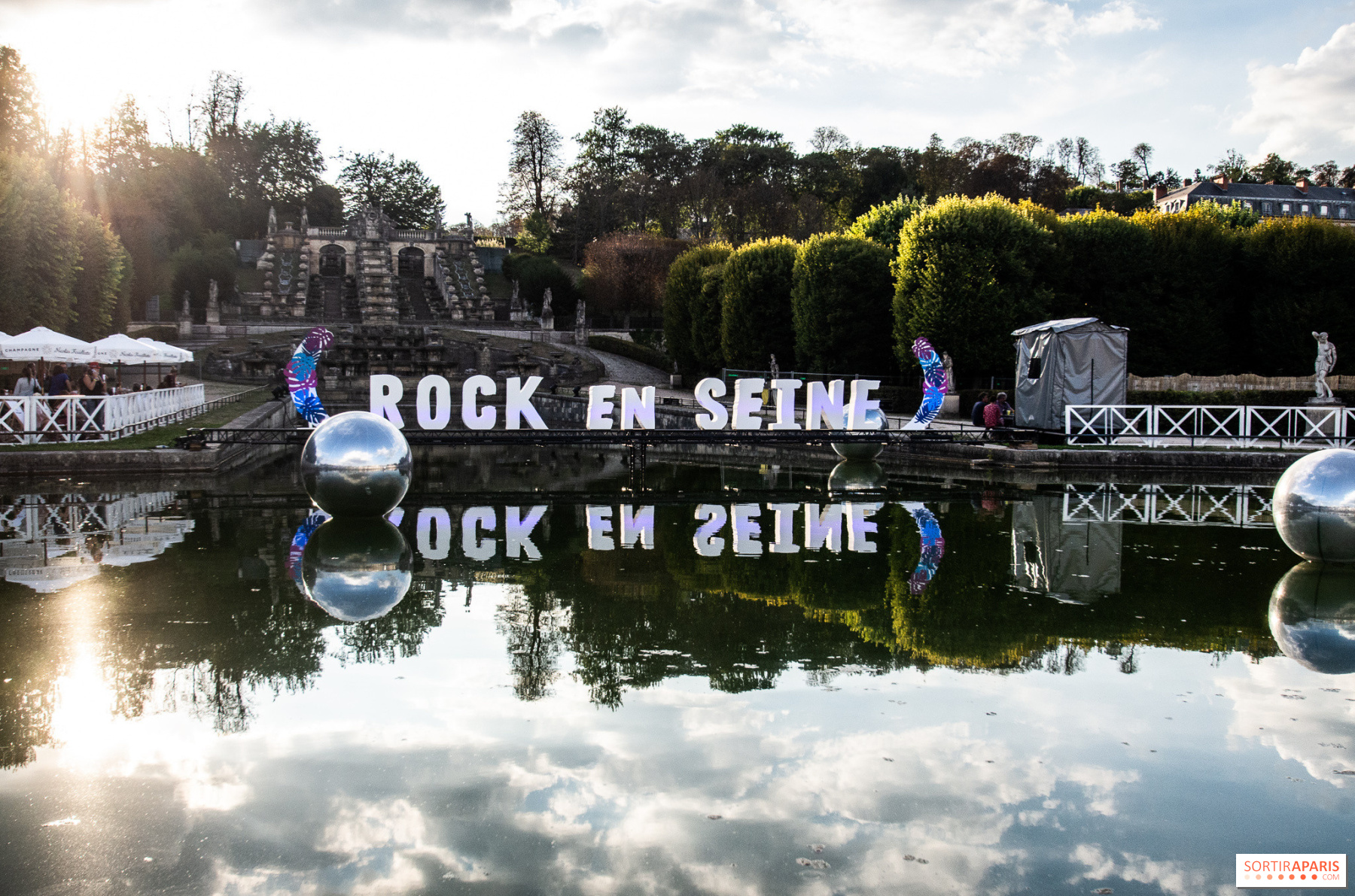Rock En Seine 2024 Lana Del Rey PJ Harvey M neskin Ensimm iset 