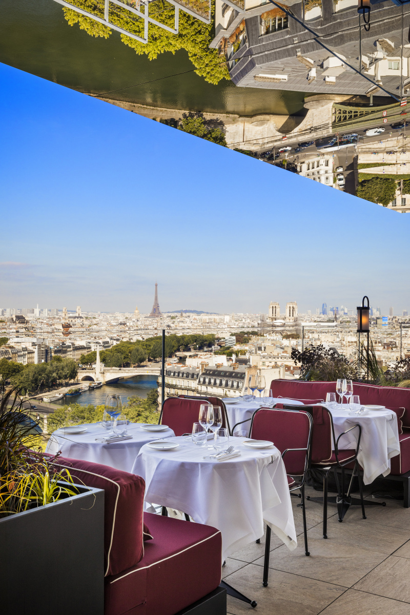 Bonnie: hotel SO/Paris bar-restaurant and perched club is open -  