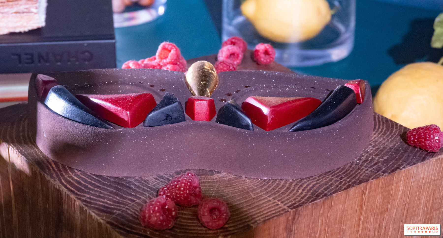 Buche de noel with raspberry, vacherin style - Une French girl cuisine