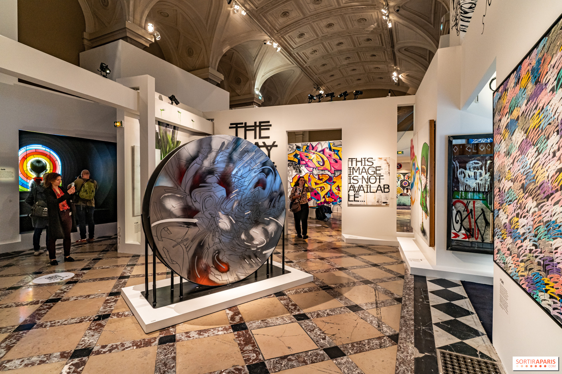 Capitale s L exposition Street Art Dingue Et Gratuite L H tel De 