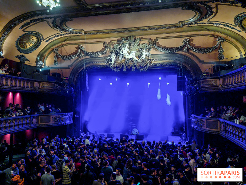 Lorie en concert au Trianon à Paris en novembre 2025